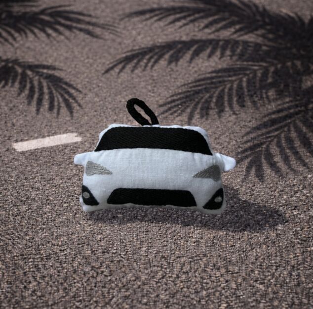 Breloczek Toyota GT86- White