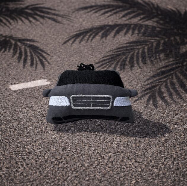 Breloczek Mercedes W202- Dark Gray